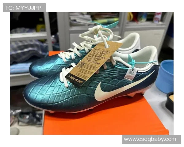 传奇足球鞋与球星的传奇故事谁是背后英雄揭秘